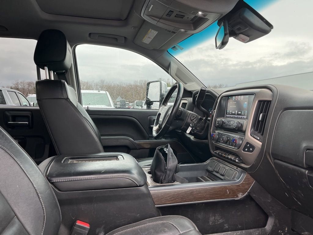 2017 GMC Sierra 3500 HD Denali