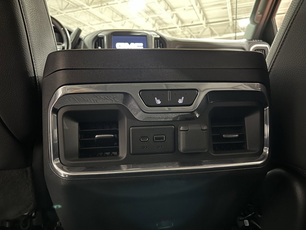 2023 GMC Sierra 3500 HD Denali