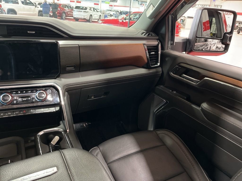 2024 GMC Sierra 3500 HD Denali