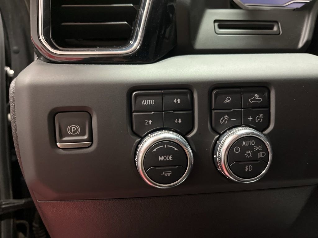 2024 GMC Sierra 3500 HD Denali