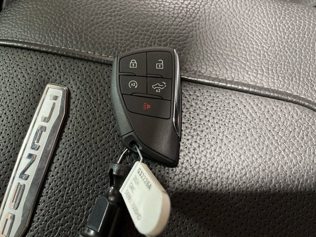 2024 GMC Sierra 3500 HD Denali