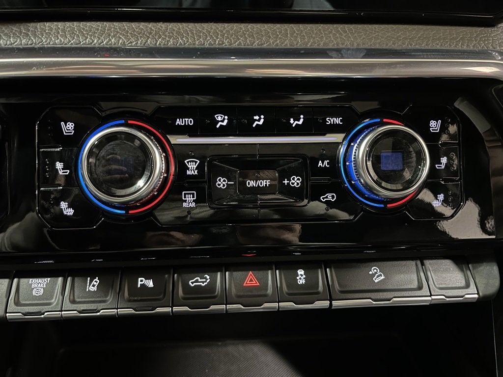 2024 GMC Sierra 3500 HD Denali