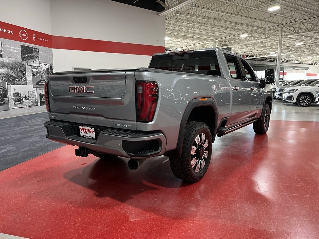2024 GMC Sierra 3500 HD Denali