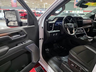 2024 GMC Sierra 3500 HD Denali