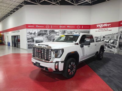 2024 GMC Sierra 3500 HD Denali