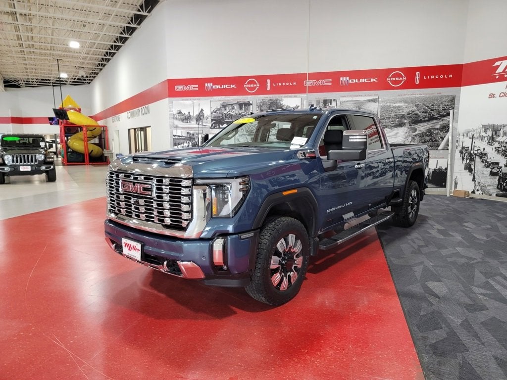 2024 GMC Sierra 3500 HD Denali