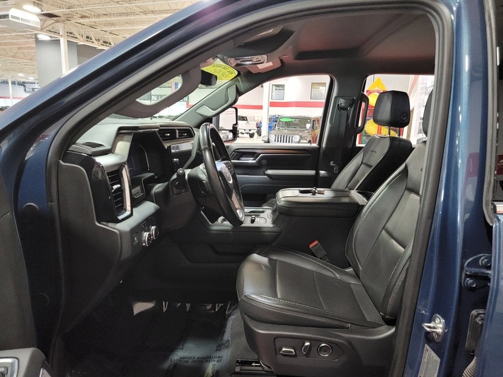 2024 GMC Sierra 3500 HD Denali