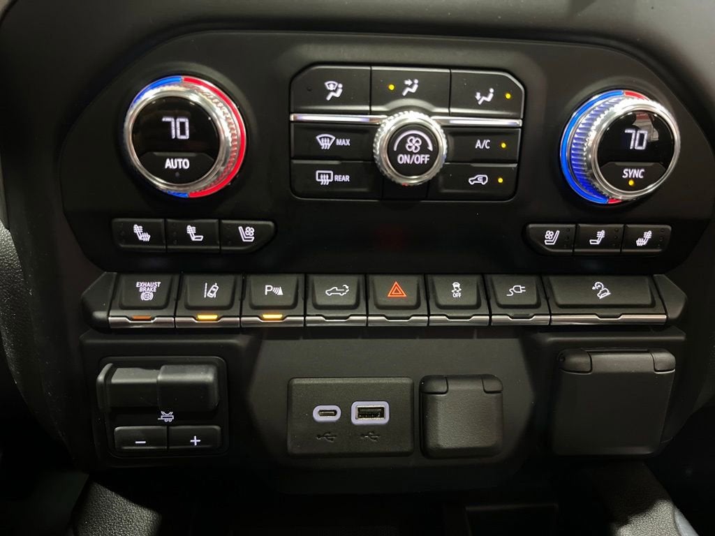 2021 GMC Sierra 3500 HD Denali