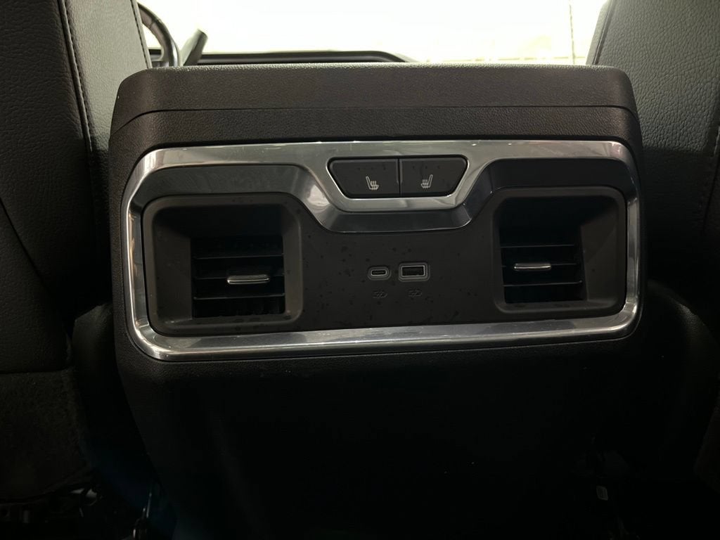 2024 GMC Sierra 3500 HD Denali