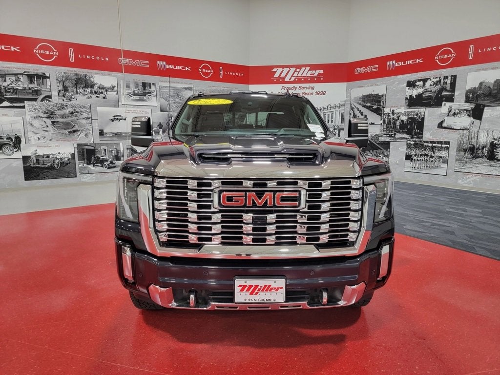 2024 GMC Sierra 3500 HD Denali