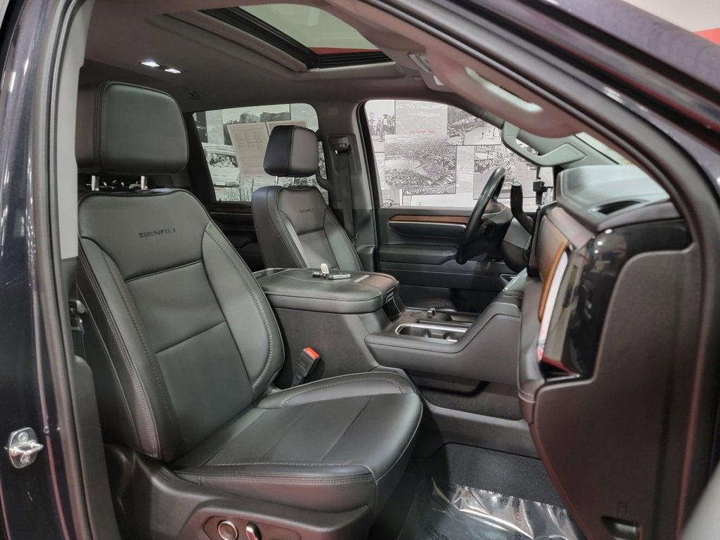 2024 GMC Sierra 3500 HD Denali