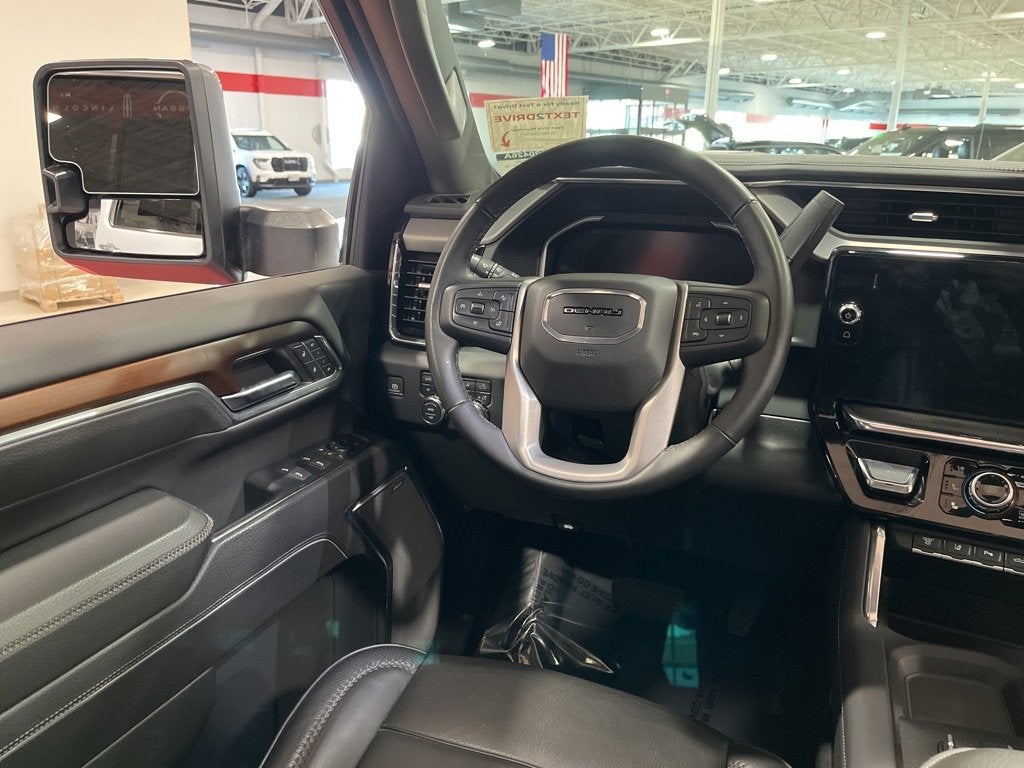 2024 GMC Sierra 3500 HD Denali