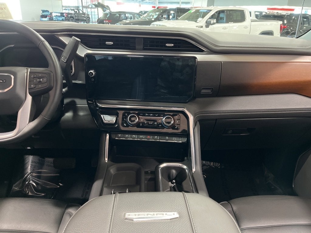 2024 GMC Sierra 3500 HD Denali