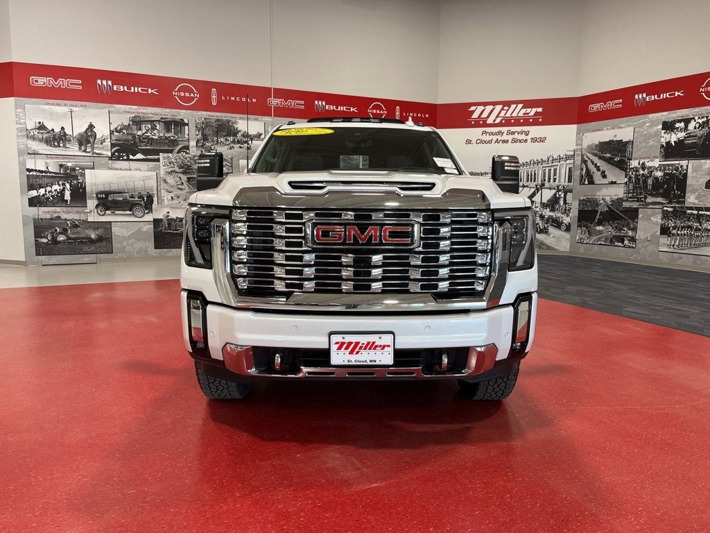 2024 GMC Sierra 3500 HD Denali