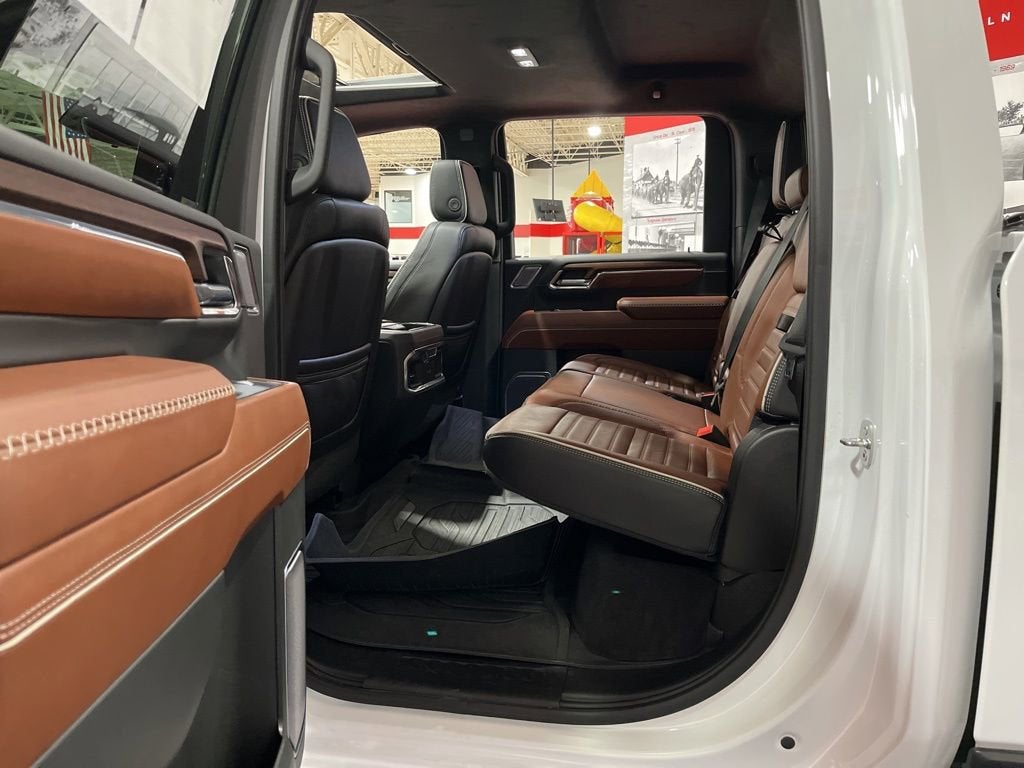 2024 GMC Sierra 3500 HD Denali Ultimate