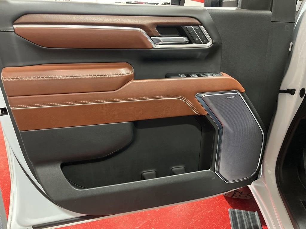 2024 GMC Sierra 3500 HD Denali Ultimate