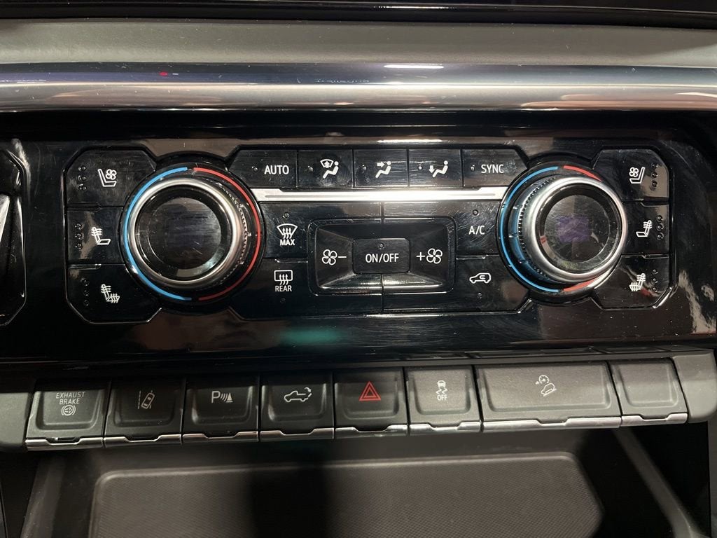 2024 GMC Sierra 3500 HD Denali Ultimate