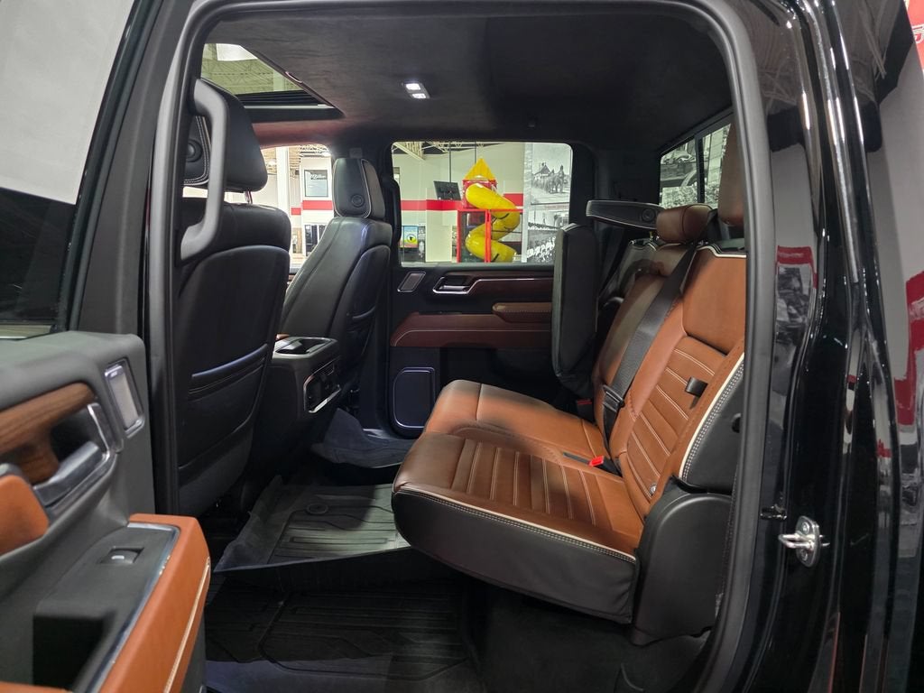 2024 GMC Sierra 3500 HD Denali Ultimate