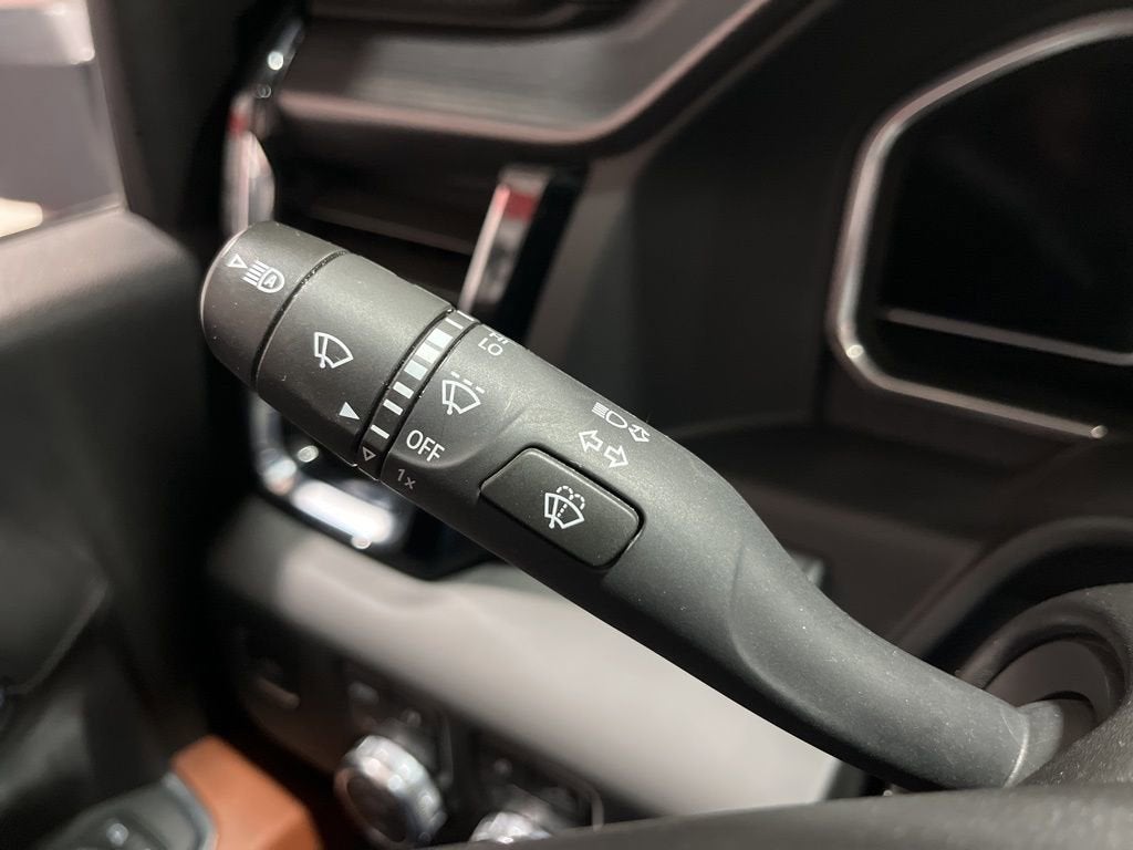 2024 GMC Sierra 3500 HD Denali Ultimate