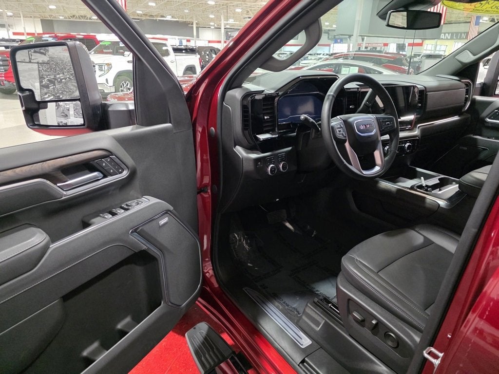 2025 GMC Sierra 2500 HD SLT