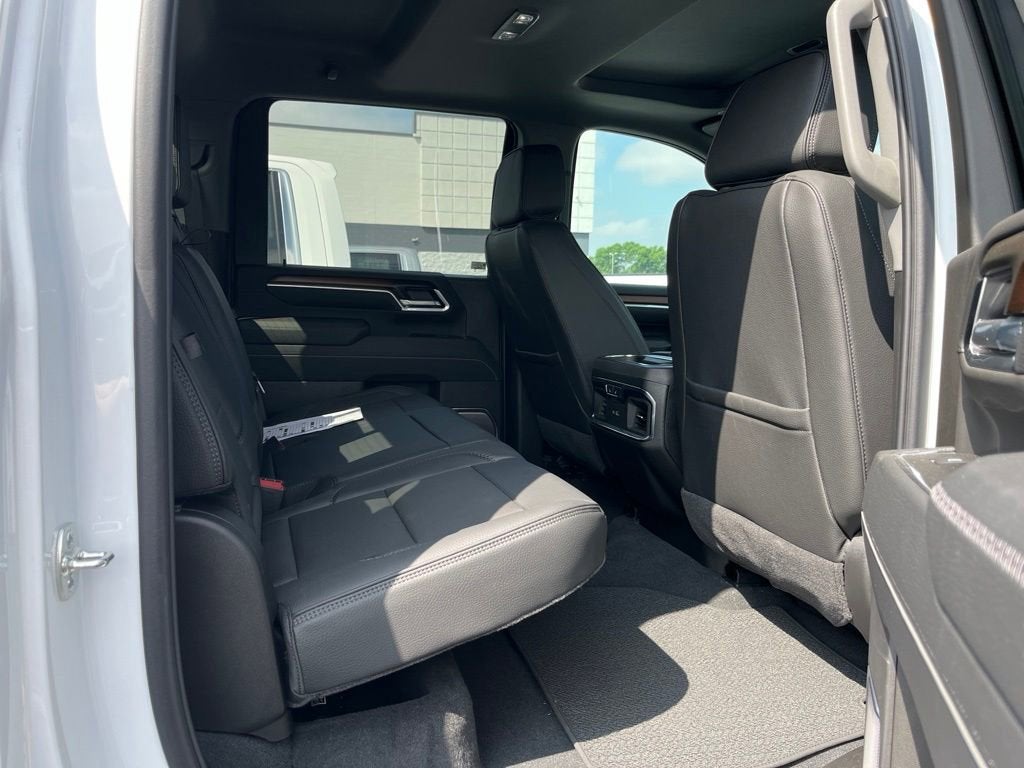 2025 GMC Sierra 3500 HD Denali