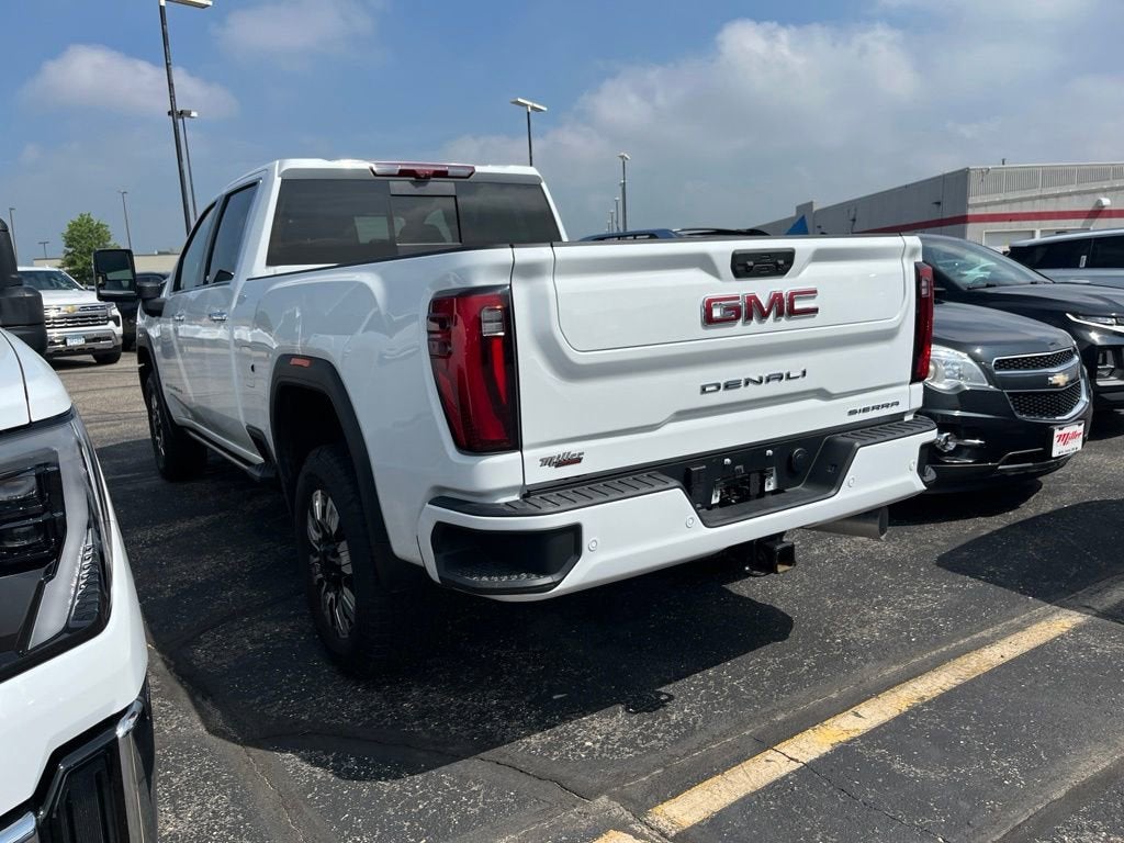 2025 GMC Sierra 3500 HD Denali