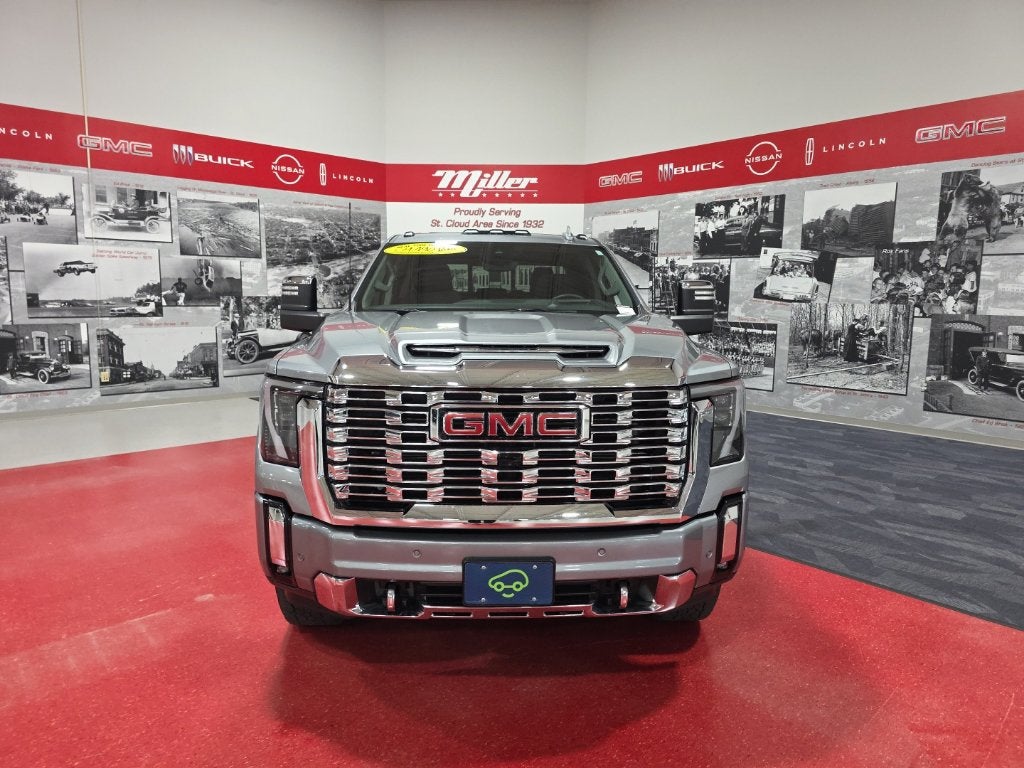 2025 GMC Sierra 3500 HD Denali