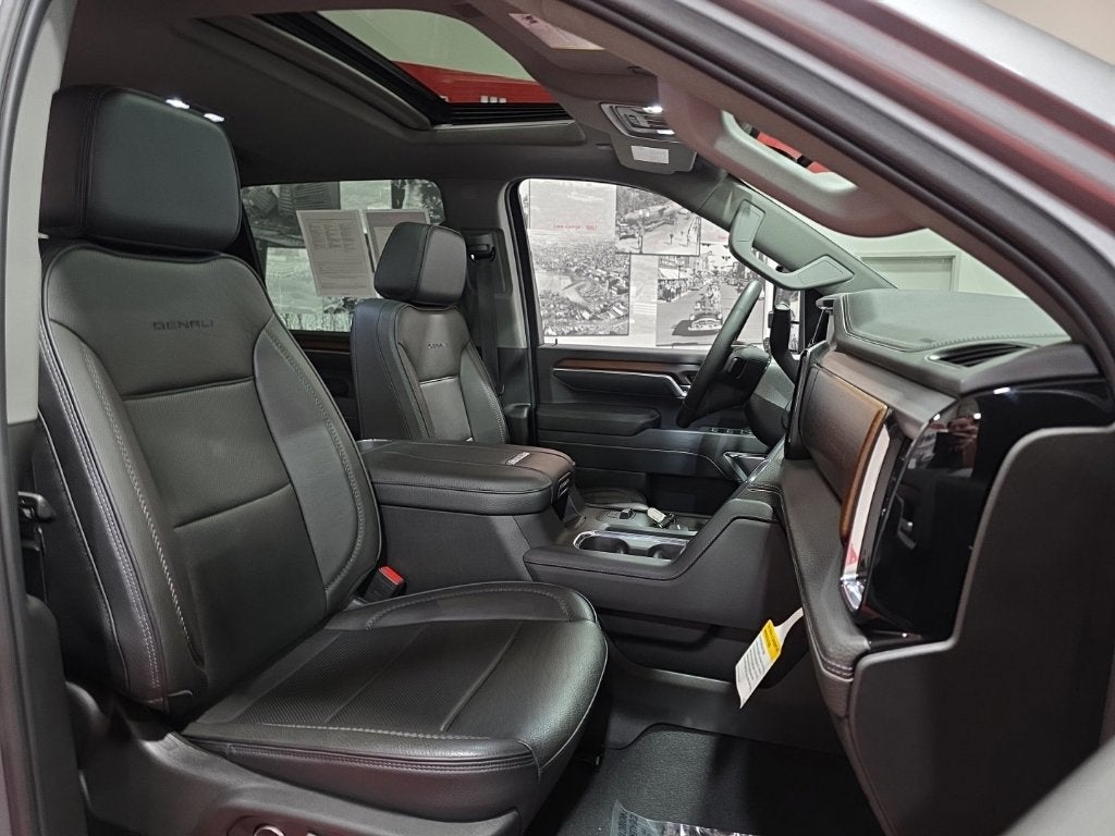 2025 GMC Sierra 3500 HD Denali
