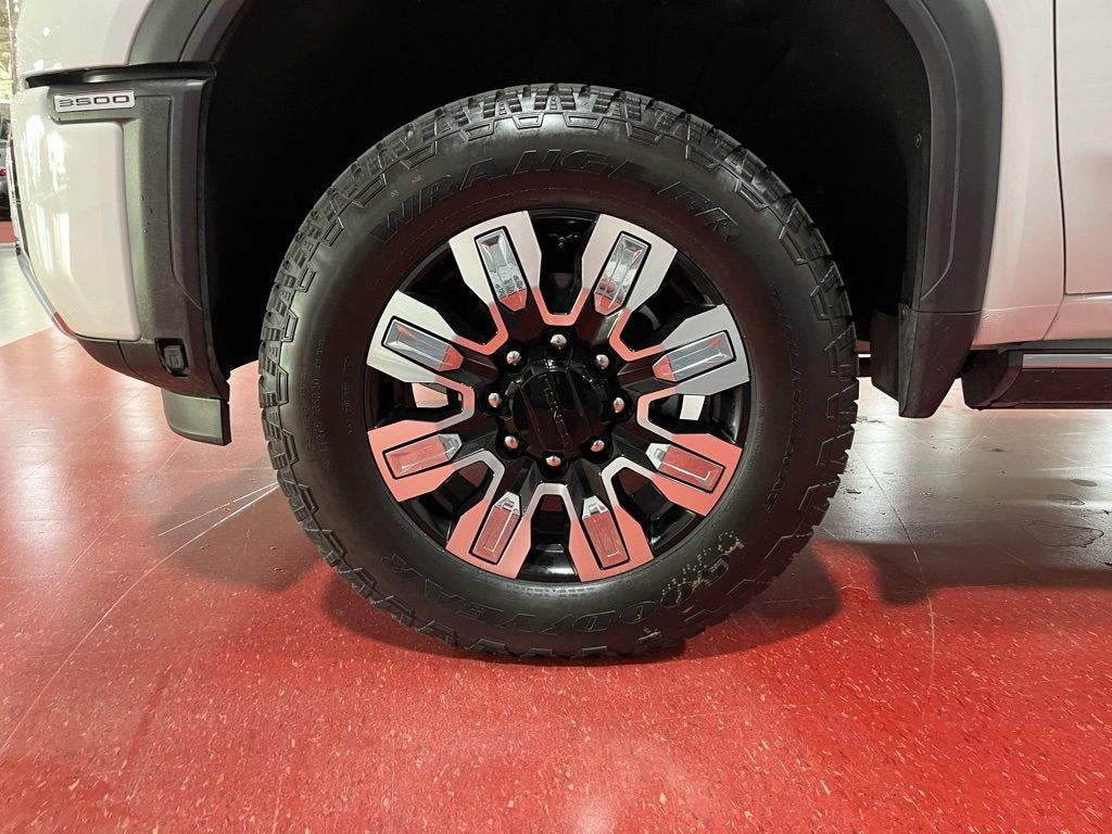 2025 GMC Sierra 3500 HD Denali