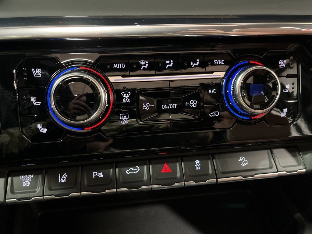 2026 GMC Sierra 3500 HD Denali Ultimate