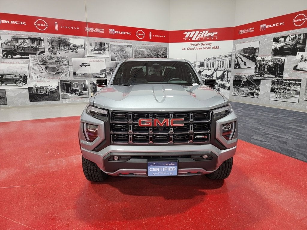 2024 GMC Canyon AT4