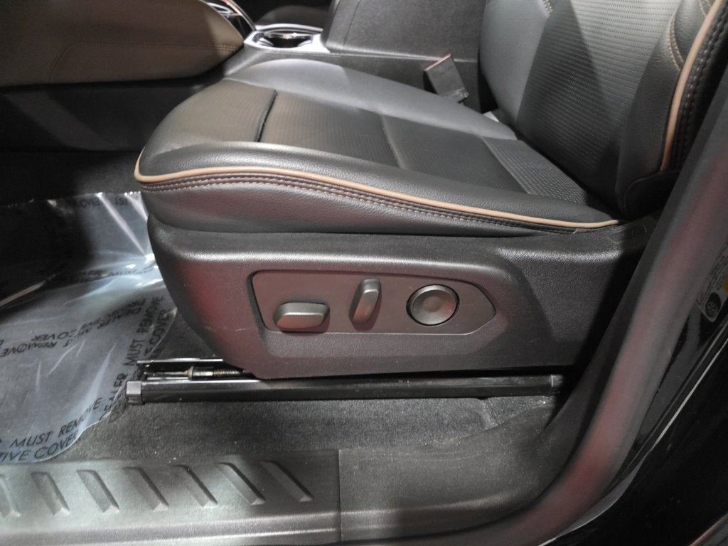 2023 GMC Canyon 4WD Denali
