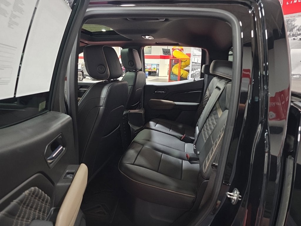 2023 GMC Canyon 4WD Denali