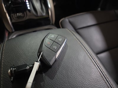 2023 GMC Canyon 4WD Denali