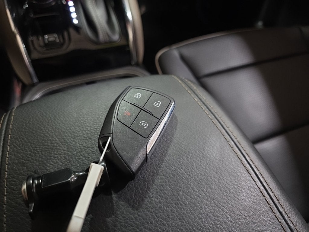 2023 GMC Canyon 4WD Denali