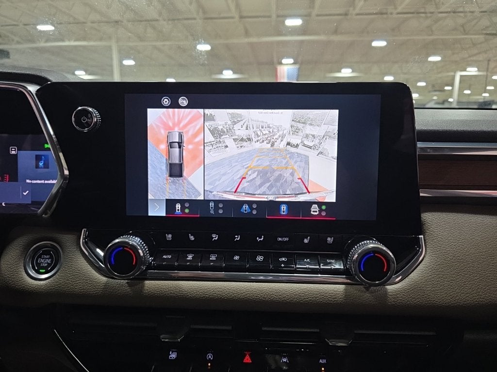 2023 GMC Canyon 4WD Denali