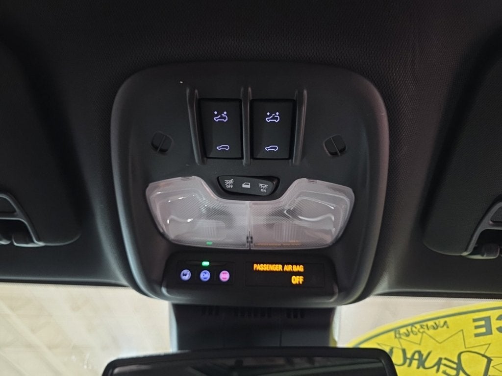 2023 GMC Canyon 4WD Denali