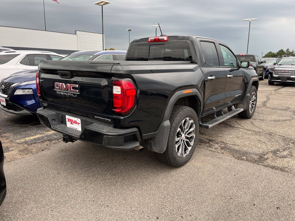 2023 GMC Canyon 4WD Denali