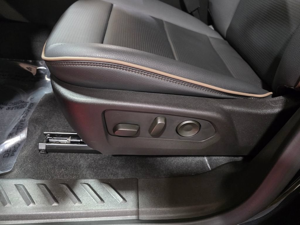 2024 GMC Canyon Denali