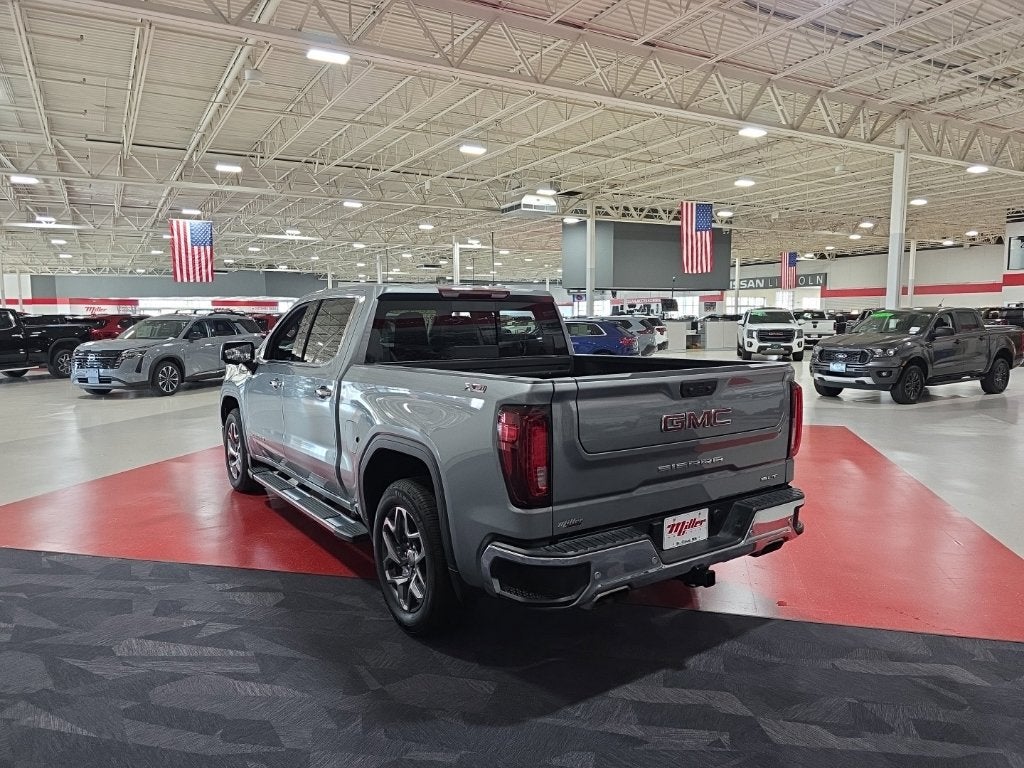 2025 GMC Sierra 1500 SLT