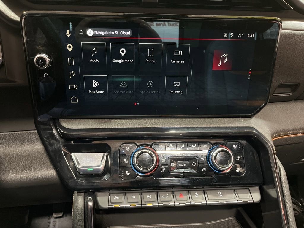 2023 GMC Sierra 1500 AT4