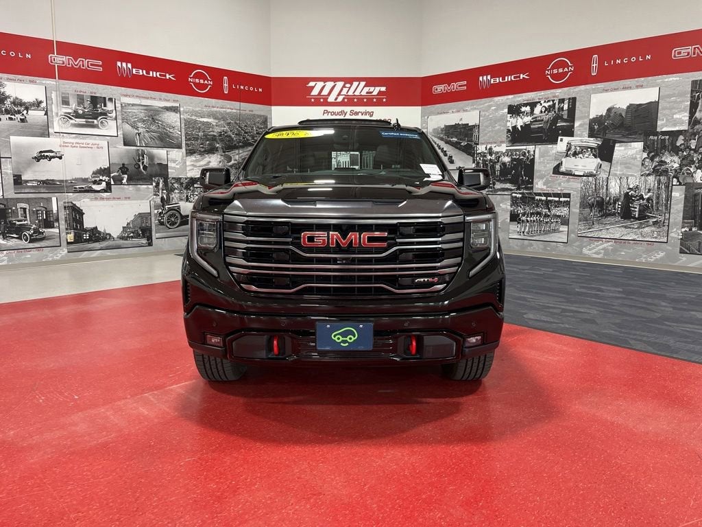 2023 GMC Sierra 1500 AT4