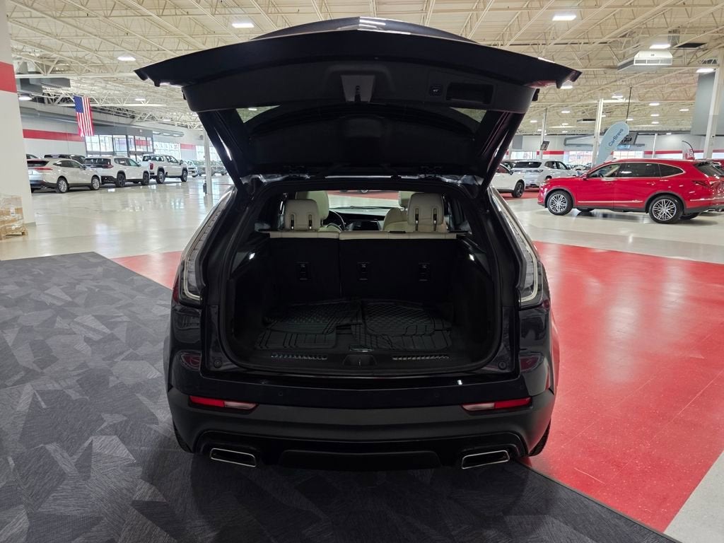 2023 Cadillac XT4 Sport