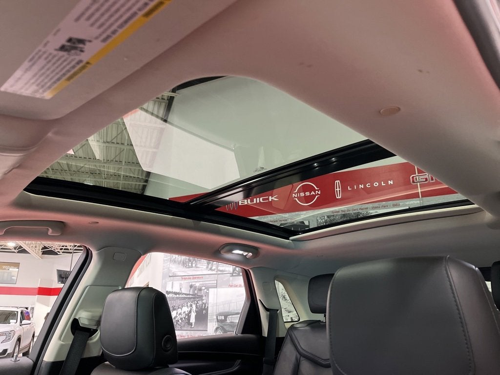 2017 Cadillac XT5 Luxury AWD