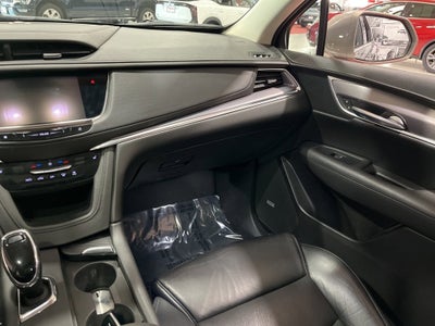 2017 Cadillac XT5 Luxury AWD