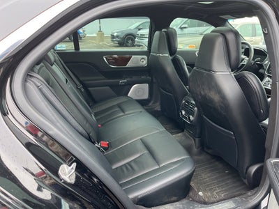 2017 Lincoln Continental Reserve