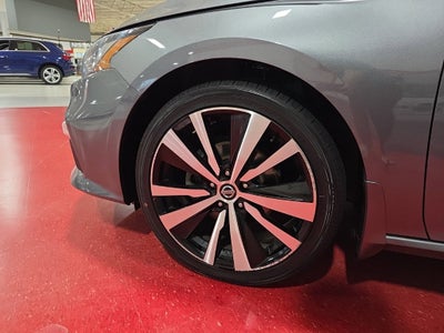 2020 Nissan Altima SR Intelligent AWD