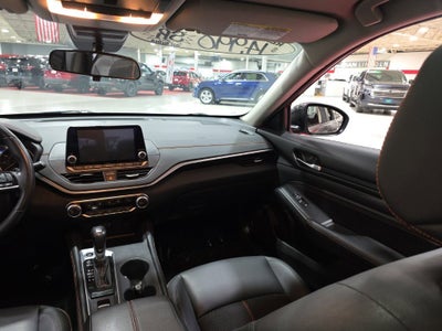 2020 Nissan Altima SR Intelligent AWD