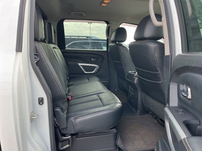 2017 Nissan TITAN SL