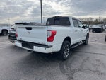 2017 Nissan TITAN SL